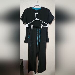 Carhartt Force Black Scrub Set with Blue Accents